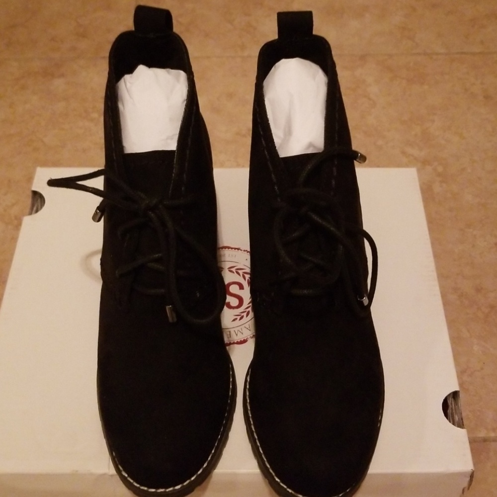 BRAND NEW W/TAG BOOTS!! - Picture 7 of 8